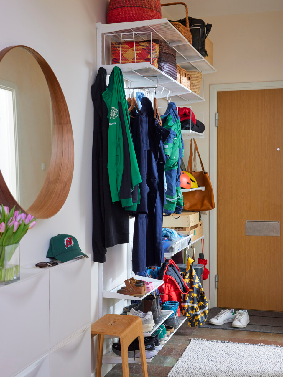 Hall storage family with children