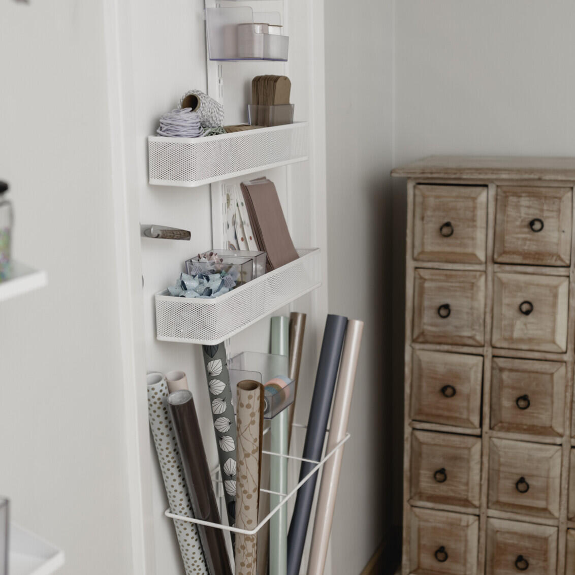 Slimme opbergruimte voor knutselwerkjes – cadeauverpakking, linten en hobbyaccessoires