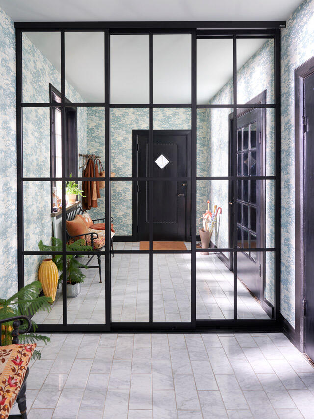 Levinsson Gallery Sliding Door Transparent