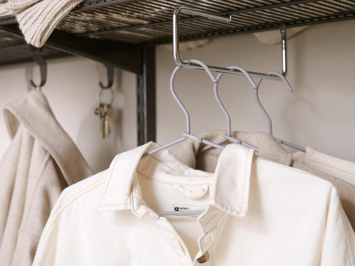 Elfa hengekroker til klær og tilbehør