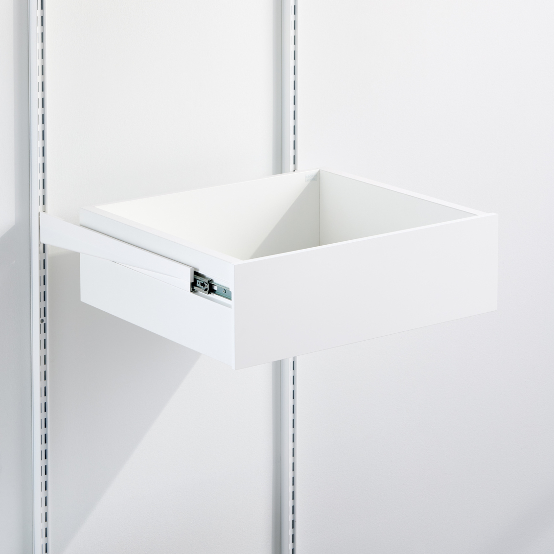 Skuffeboks med front.