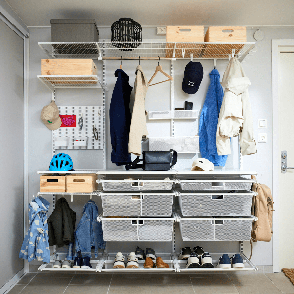 Clothes storage in the Classic by Elfa range.